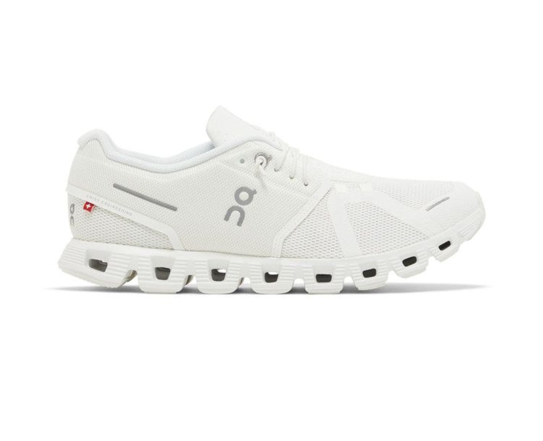 On Cloud 5 "All White"