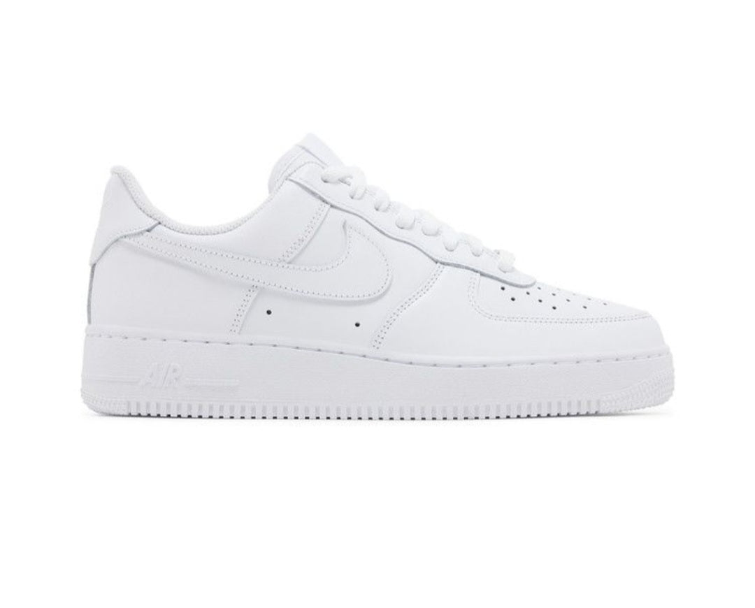 Nike Air Force 1 '07 white